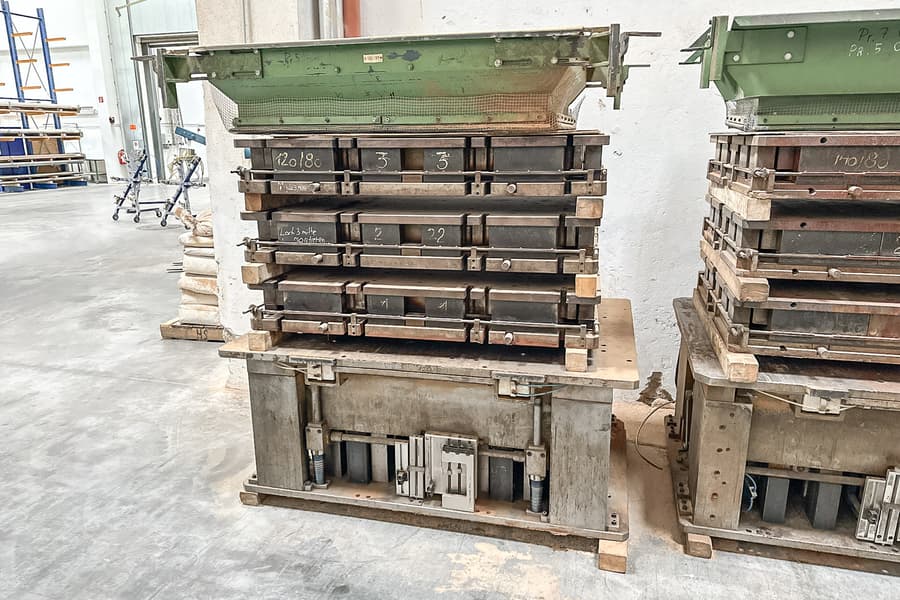Werkzeugsatz für hydraulische Pressmaschinen